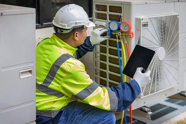 Professional Hvac technician working in Orangevale, CA